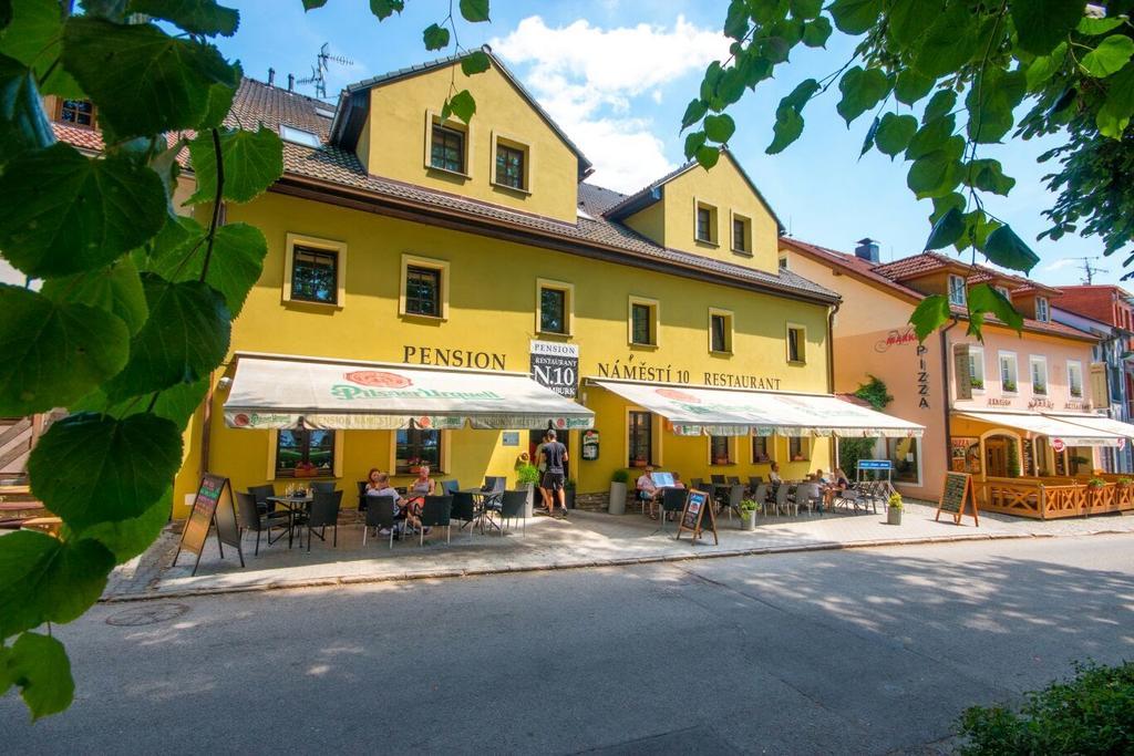 Pension N.10 Frymburk Exteriör bild